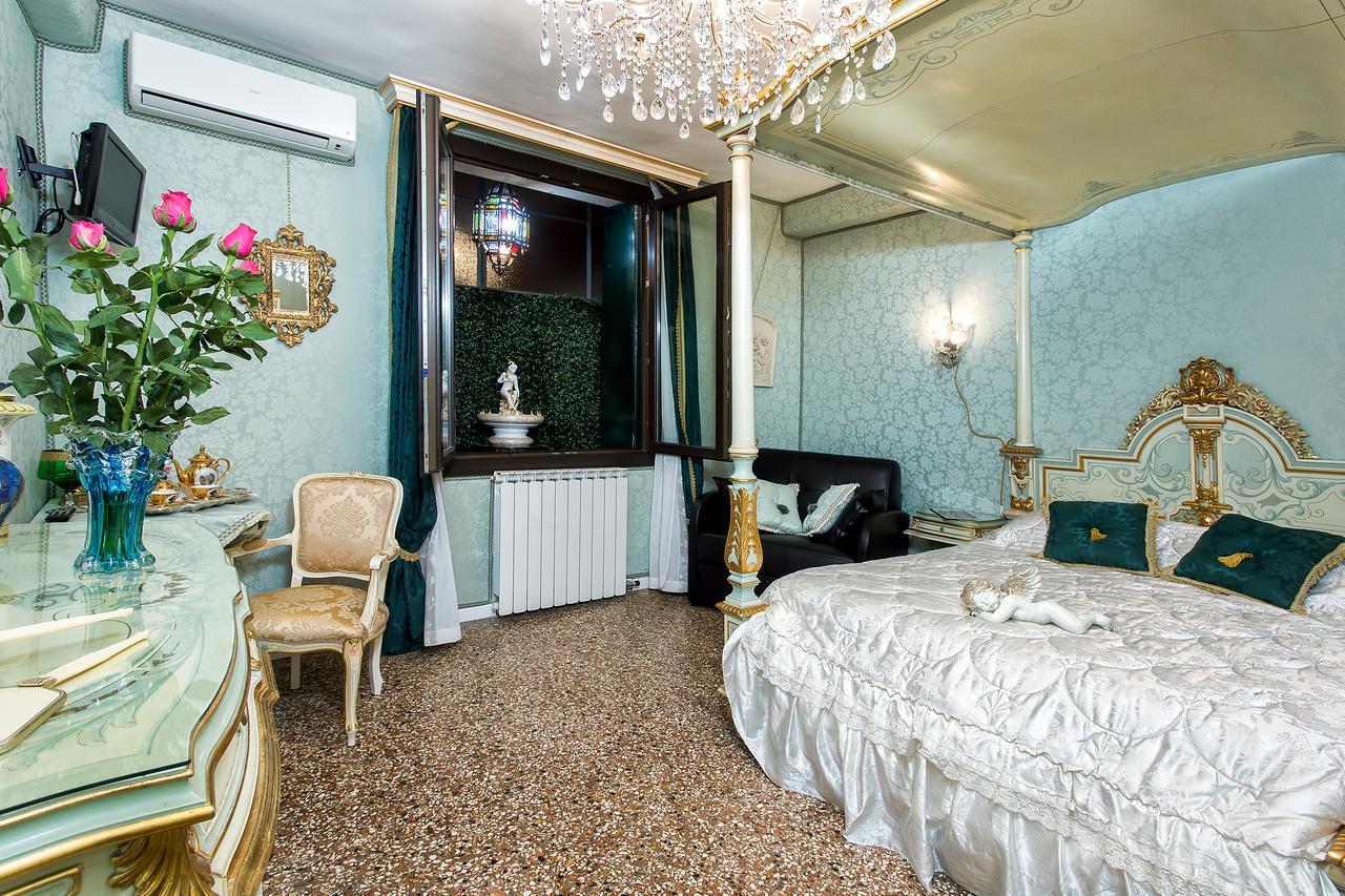 Scalon Del Doge Bed & Breakfast Venice Exterior photo