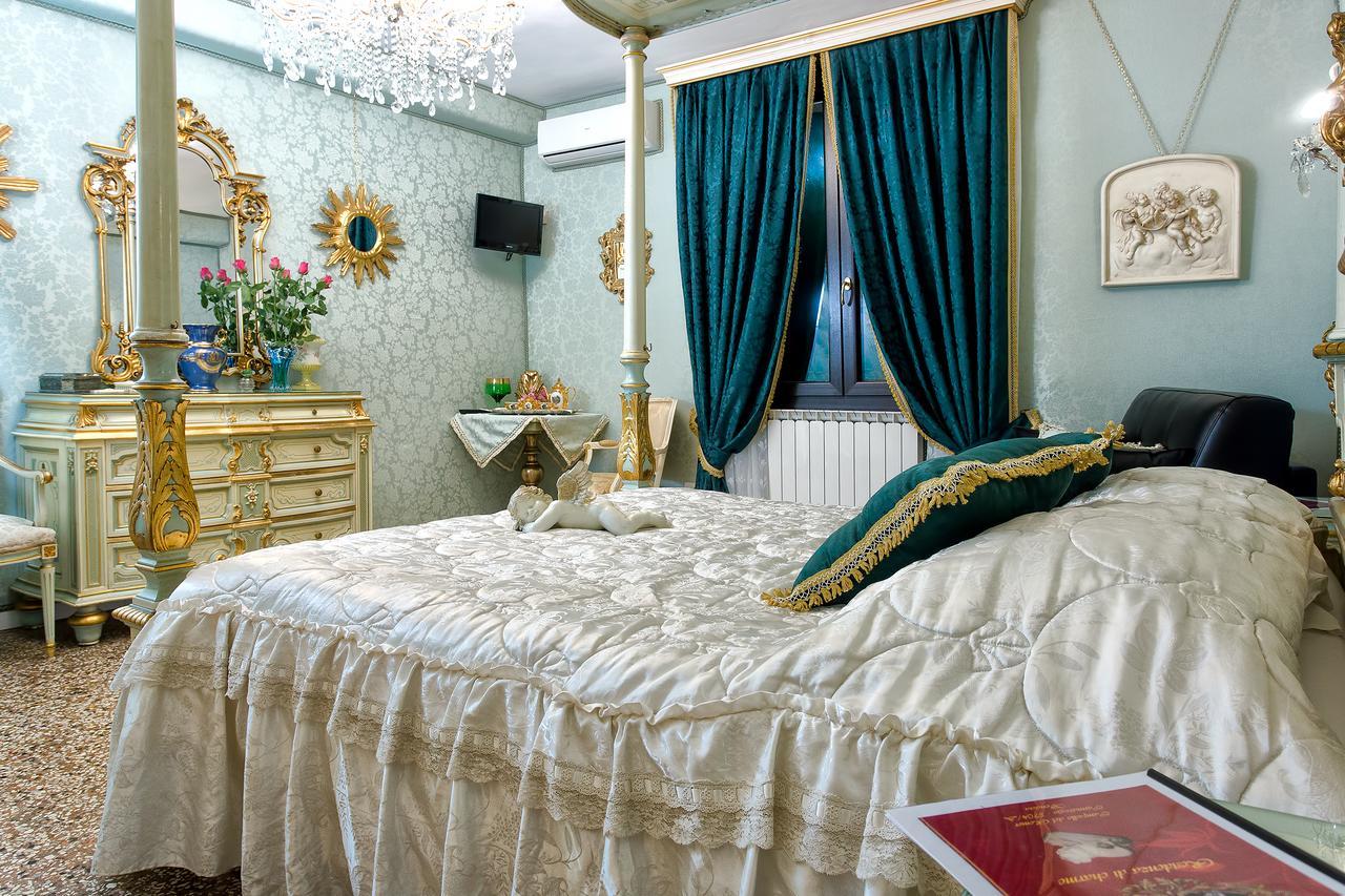 Scalon Del Doge Bed & Breakfast Venice Exterior photo